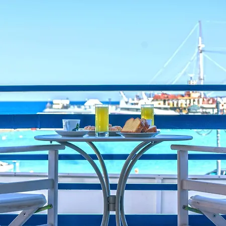 Apartment Harbour With Free Gym Services By 