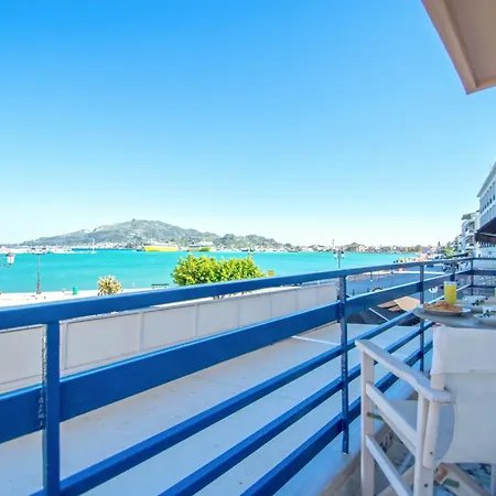 Apartment Harbour With Free Gym Services By 