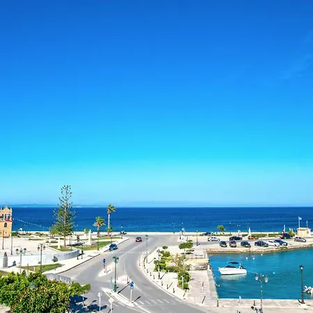 Apartment Harbour With Free Gym Services By 